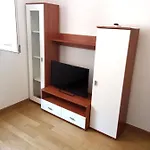 Great Apartment, Free Parking In The Garage, Znjan 스플리트