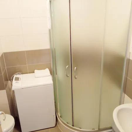 Apartman Great Apartment, Free Parking In The Garage, Znjan