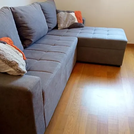 Апартаменты Great Apartment, Free Parking In The Garage, Znjan